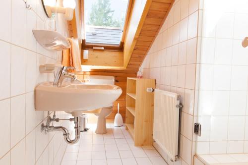 Phòng tắm tại Gästehaus Schechter