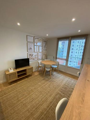 LE BOHEME CHIC PATTE D'OIE ****