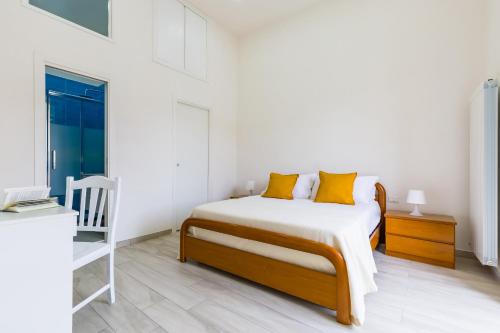 Chiara Modern Apartment by Wonderful Italy