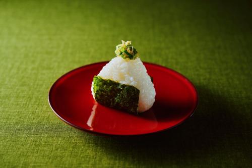 ホテルの敷地内または近くでの食事または食べ物