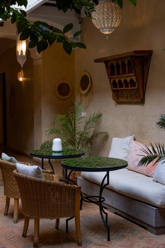 Riad l'Oiseau du Paradisにあるシーティングエリア