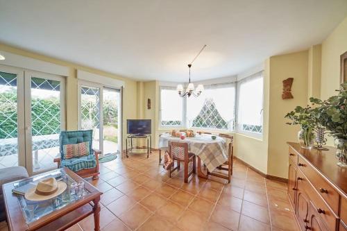 Fotografie z fotogalerie ubytování Casa Caralveluna v destinaci Cubas