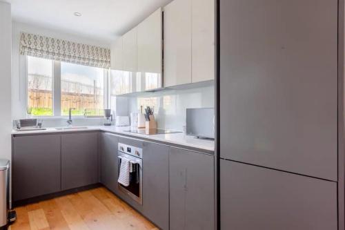 Köök või kööginurk majutusasutuses Spacious & Family Friendly 3BD House - Stratford
