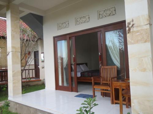 Балкон или терраса в Mesari Homestay & Warung