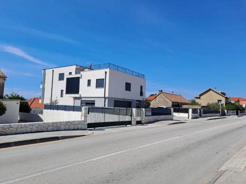 Apartmani LE-LU