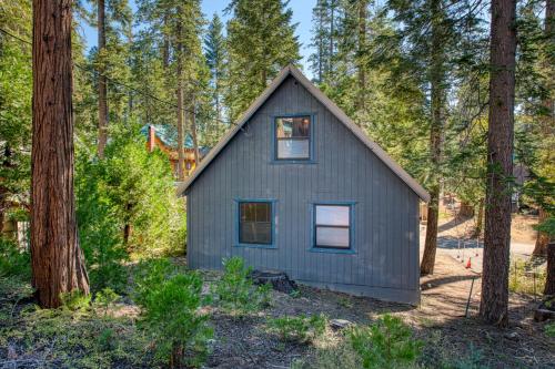 a tiny house in the middle of the woods at Pandora in Shaver Lake