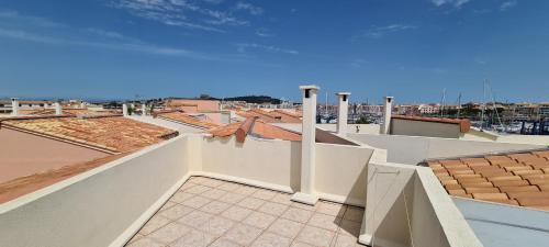 une vue depuis le toit d'un immeuble dans l'établissement 5056 Ambassade du Soleil 736, au Cap d'Agde