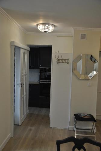 Η κουζίνα ή μικρή κουζίνα στο Lustrzany Skwer