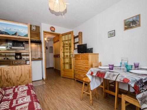 Studio cosy 3 pers, ski-in/ski-out Chamonix avec wifi et animaux admis
