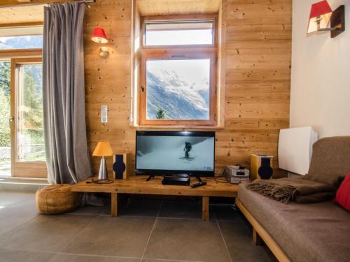 Chalet mitoyen aux pieds des pistes pour 6 pers., animaux admis, à Chamonix