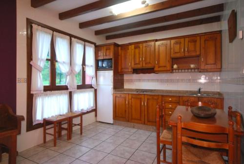 Imagen de la galería de Casa de Aldea La Redondiella, en Berodia