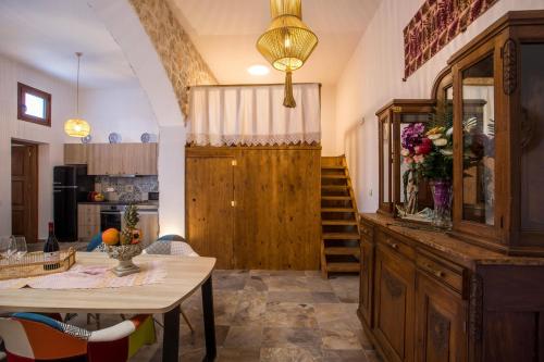 Traditional Loft Casa Di Vini