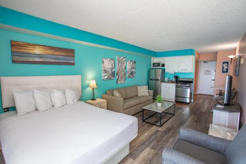 Voodi või voodid majutusasutuse Direct Oceanfront Sea Mist Resort 21105 toas