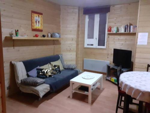 Posedenie v ubytovaní appartement face au Thermes et au calme