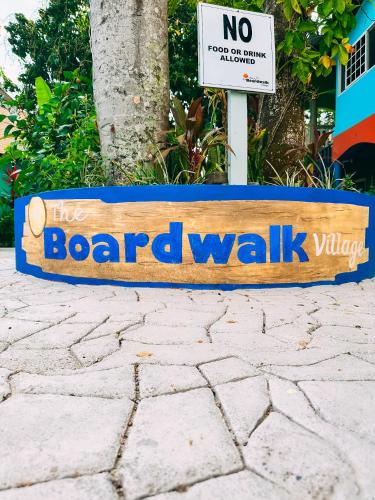 Certifikát, hodnocení, plakát nebo jiný dokument vystavený v ubytování THE BOARDWALK VILLAGE