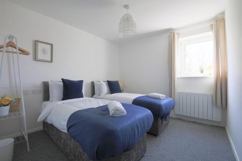 Gallery image of StayRight 2Bed Apartment Overlooking Water with Free parking and 2 Bathrooms in Cardiff