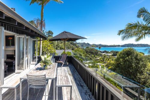 Φωτογραφία από το άλμπουμ του Black Bach - Stay Waiheke σε Onetangi