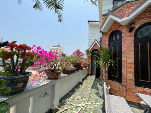 Κήπος έξω από το Homestay Phúc Lâm