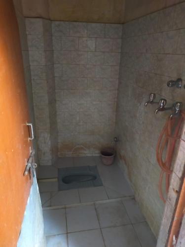 Et bad på Prabhu Raj villa HomeStay