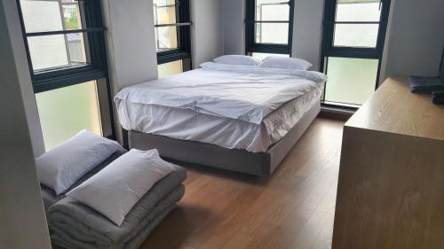 Letto o letti in una camera di J.Hill House