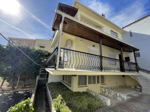 Maisonette by the sea