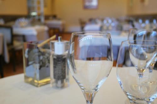 Hôtel Restaurant Des Lys – Photos 2