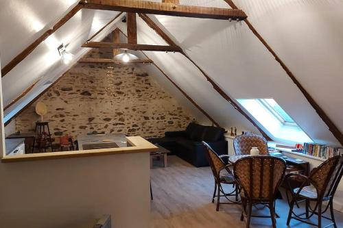 Posezení v ubytování appartement au calme
