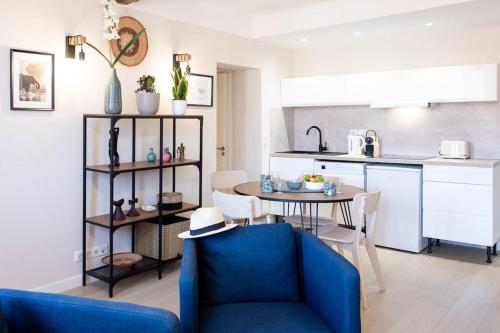 L16 Suite Malonat Vieux Nice 1 min Mer/ 2 chbres & AC