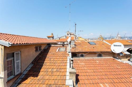 L16 Suite Malonat Vieux Nice 1 min Mer/ 2 chbres & AC