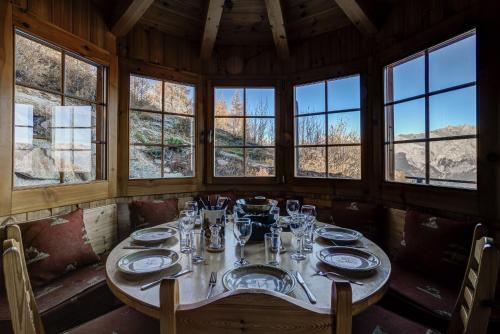Chalet Mandalay