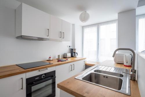 Dapur atau dapur kecil di Le Pied à Terre - Terrasse privative , près Abbaye