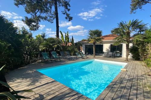 VILLA Arcachon 12 pers AVEC PISCINE chauffée 1 mai au 30 sept
