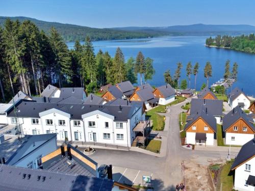 Apartment Lakeside Village 15 by Interhome