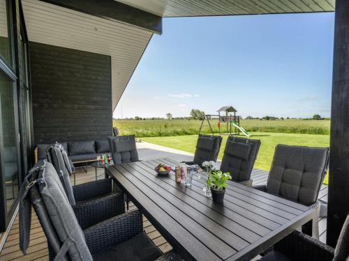 Posezení v ubytování Holiday Home Thalie - 400m from the sea by Interhome