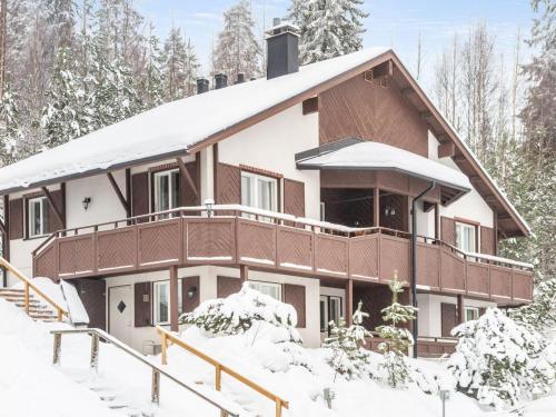 Budova, kde se prázdninový dům nachází