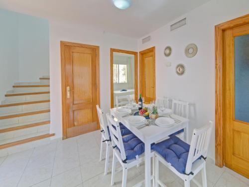 Holiday Home Imperial Park-9 by Interhome