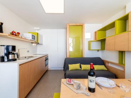 Studio Home Club - Lavachet-9 by Interhome