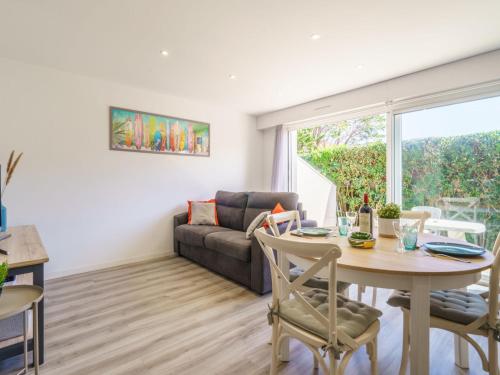 Apartment Le Fronton-4 by Interhome