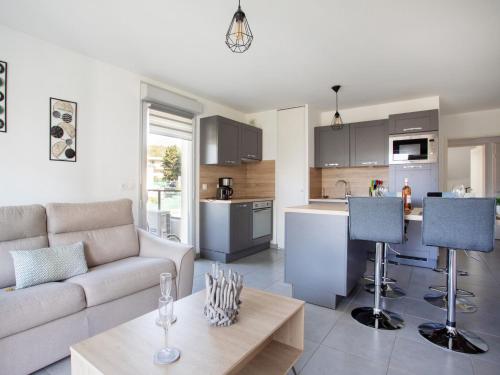 Apartment L'Orée du parc by Interhome