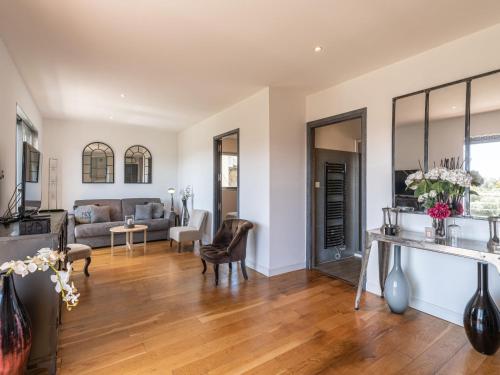Posedenie v ubytovaní Apartment Le Neptune by Interhome