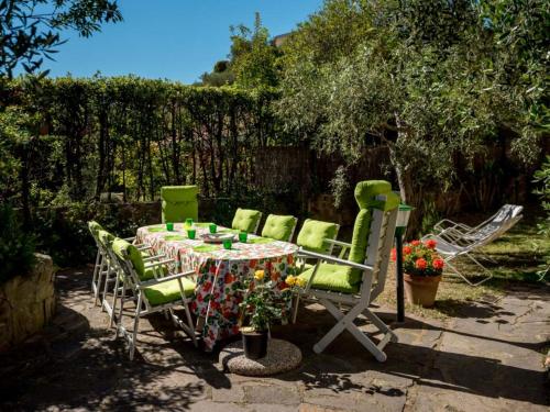 Κήπος έξω από το Holiday Home Antico Frantoio by Interhome