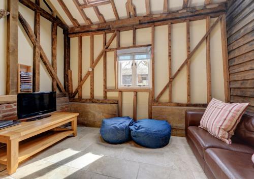 Vale Farm Barns Sutton – Photos 5