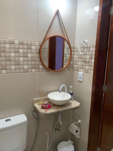 Un baño de Happy Hostel e Pousada Paracuru