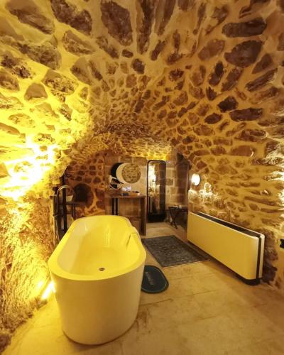 Φωτογραφία από το άλμπουμ του TUĞMANER Small House AJAR σε Mardin