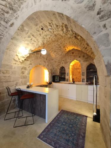 Η κουζίνα ή μικρή κουζίνα στο TUĞMANER Small House AJAR