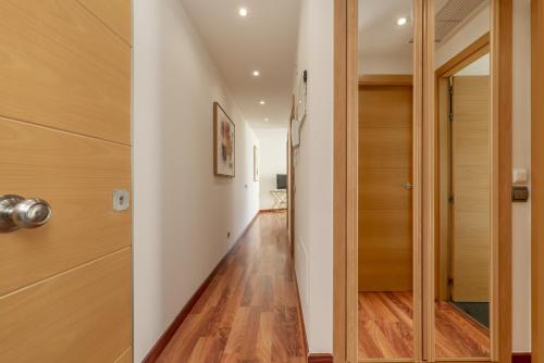 Luxury apartments in Barrio Palacio photo 73