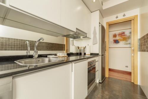Luxury apartments in Barrio Palacio photo 74