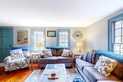 Two Birches Lake House – Photos 3