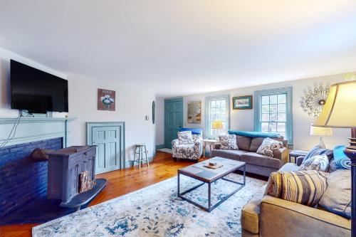 Two Birches Lake House – Photos 4
