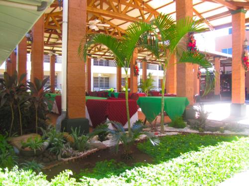 Hotel Tropico Inn – Photos 5